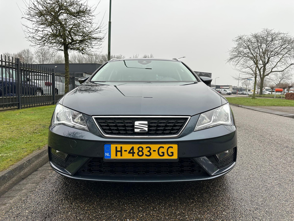 42728576-6.jpg