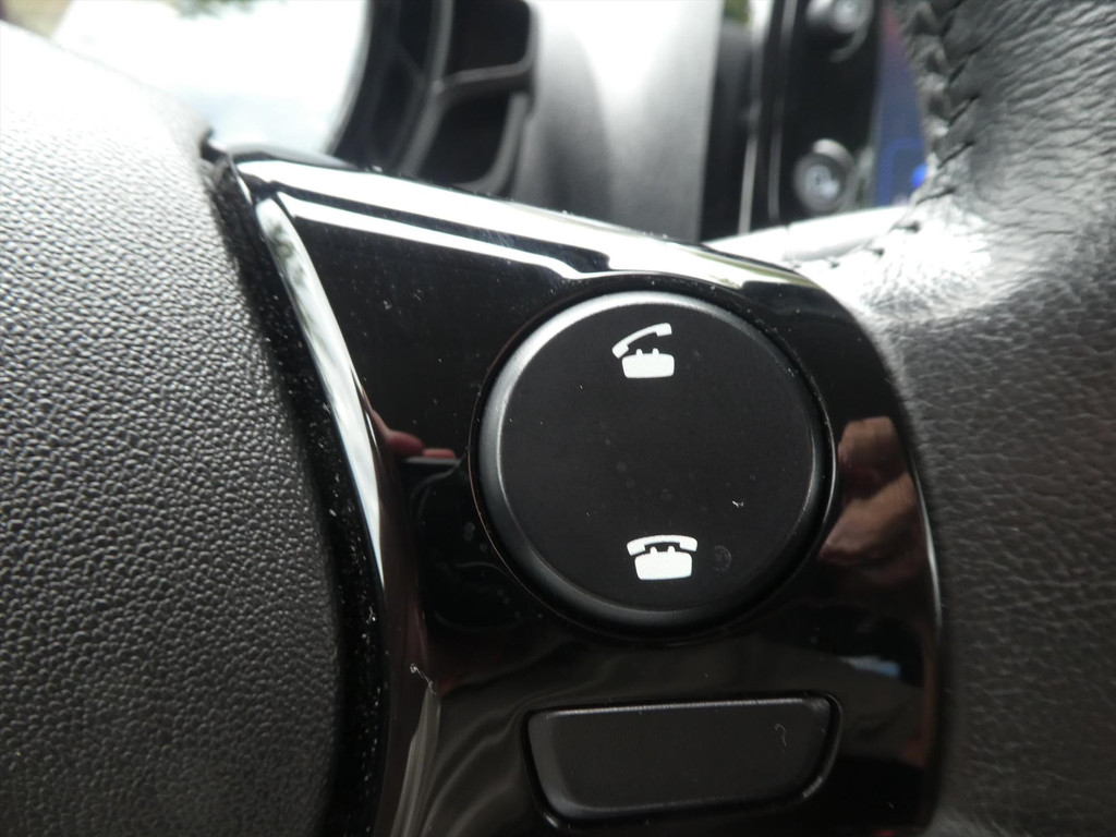 44442393-37.jpg