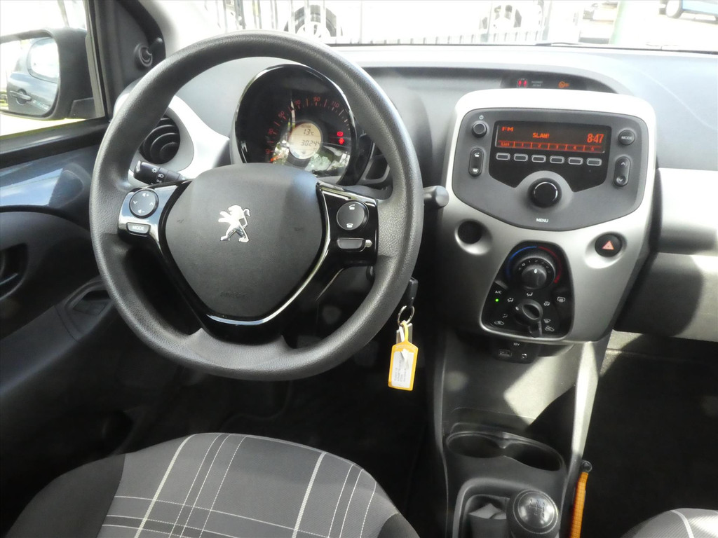 47300146-32.jpg