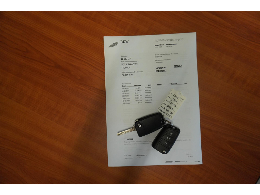 47801134-37.jpg