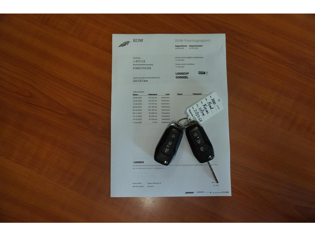 47963309-49.jpg
