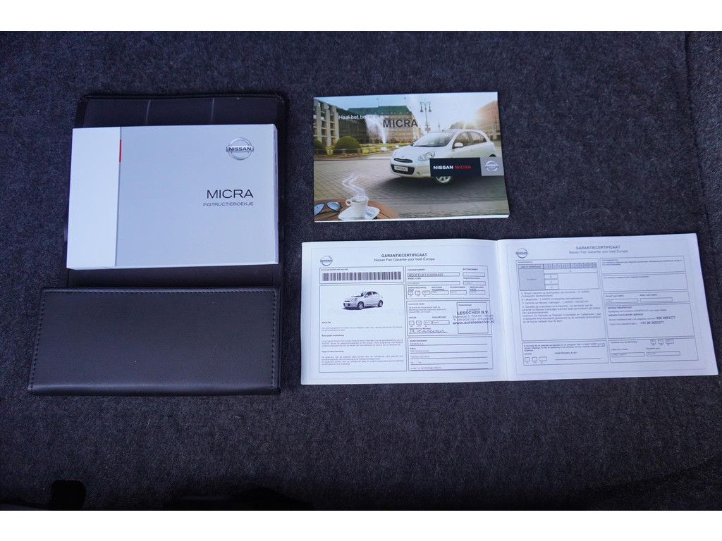 48132201-26.jpg
