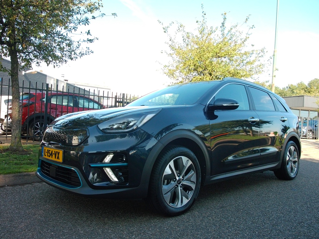 56699426